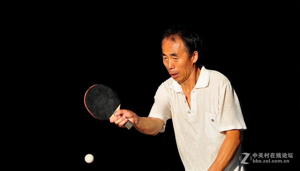 扫街---打乒乓球的大叔