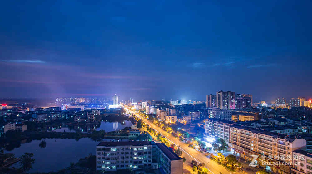 各位色友   双节快乐  发几片请斧正