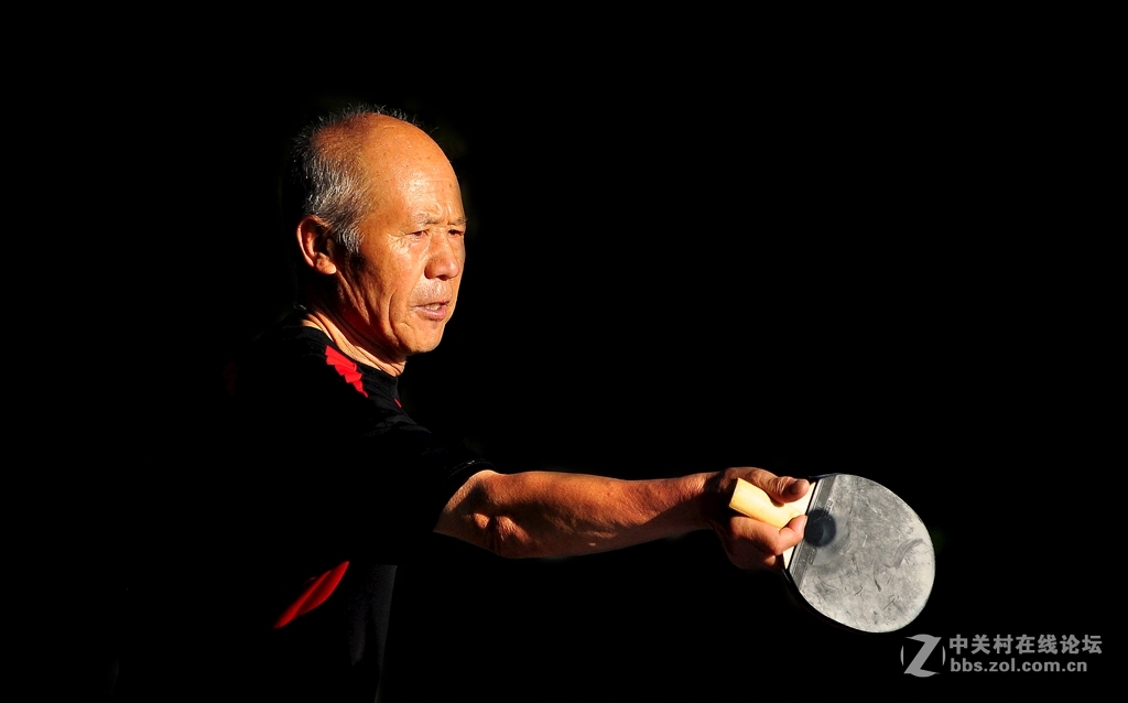 扫街---打乒乓球的大叔