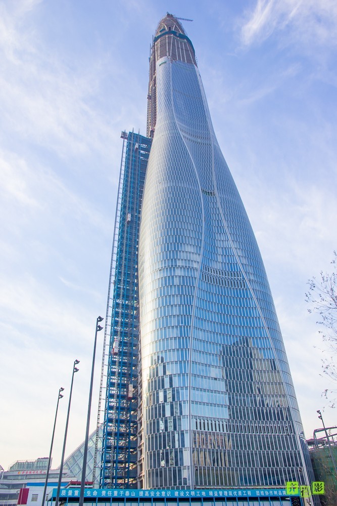 天津周大福金融中心