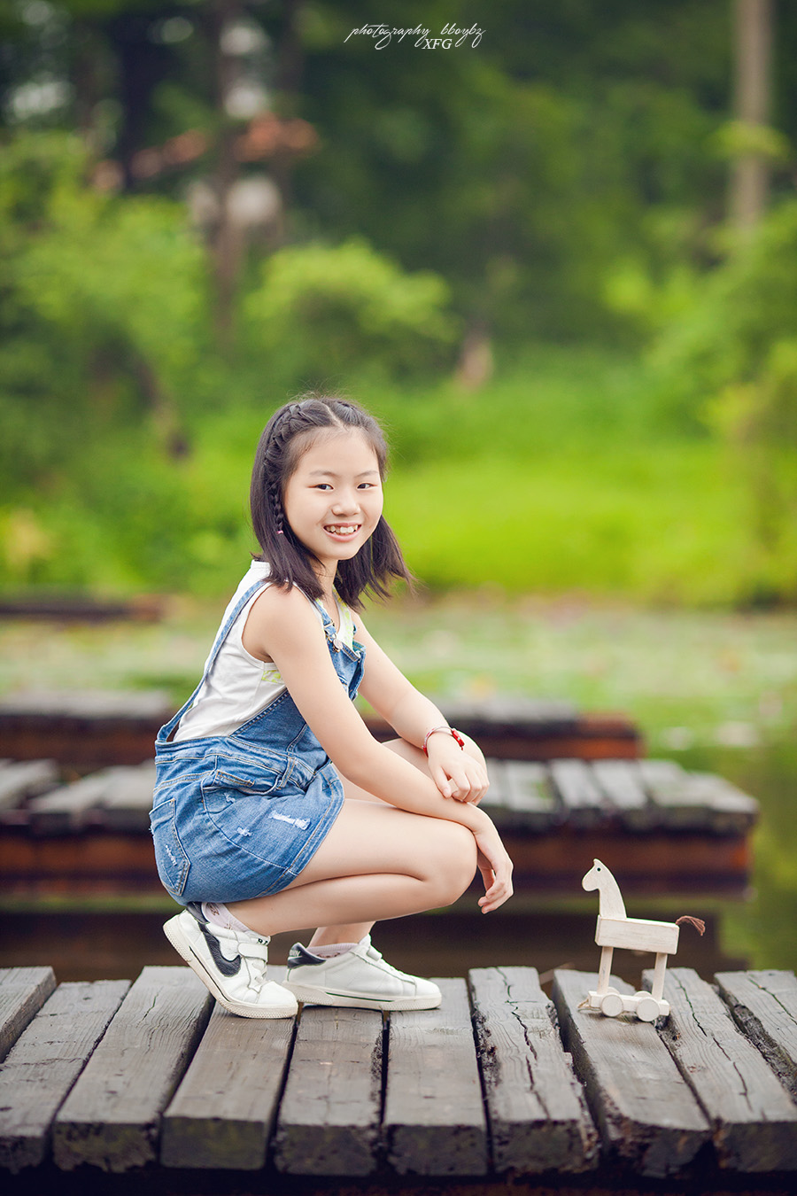 十岁女宝外景留影
