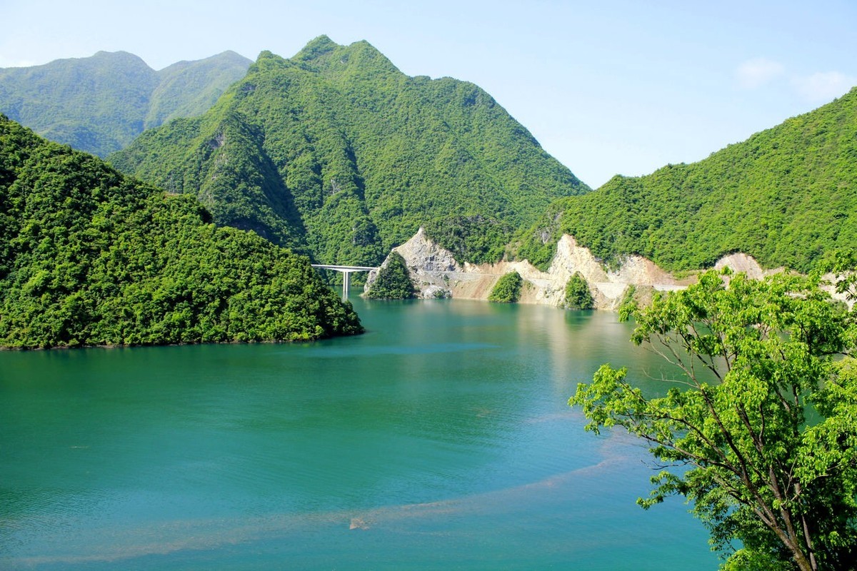 竹山縣青山綠水