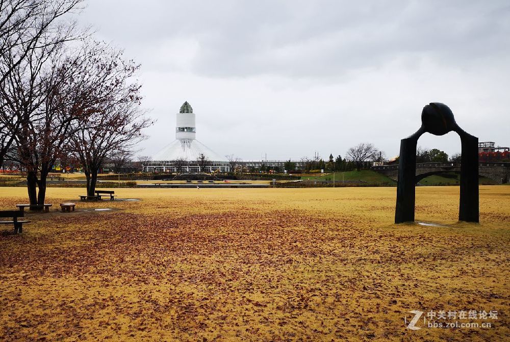 日本  高冈 寻找机器猫的家
