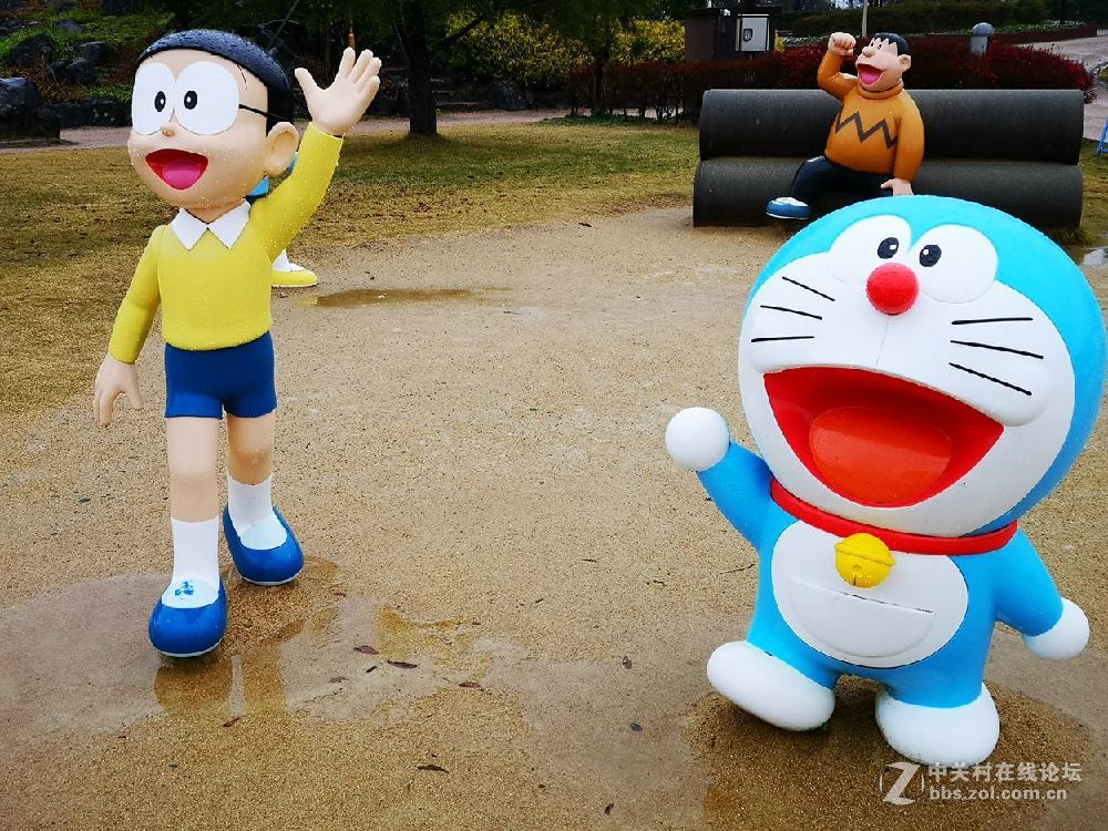 日本  高冈 寻找机器猫的家