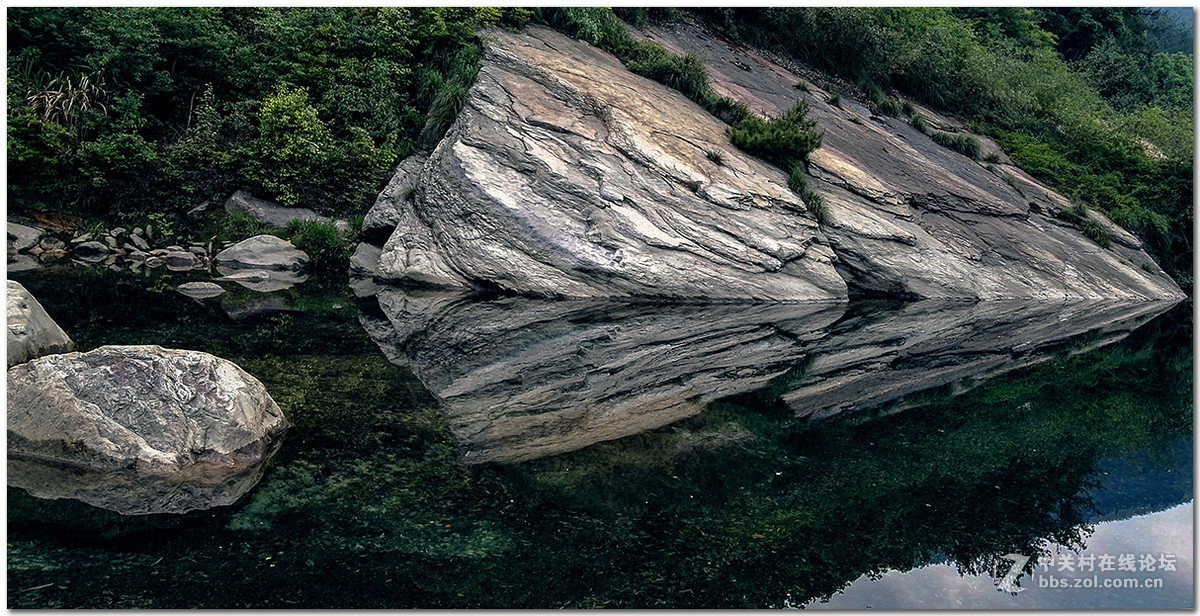 手机拍摄冰川石向好友们致歉