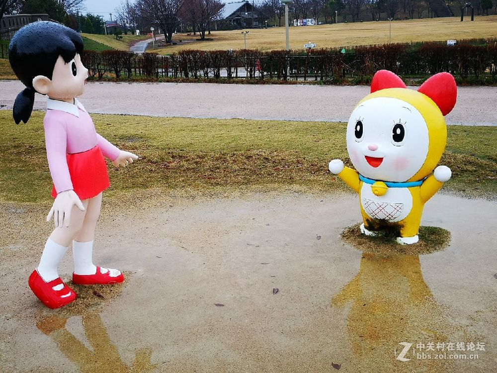 日本  高冈 寻找机器猫的家