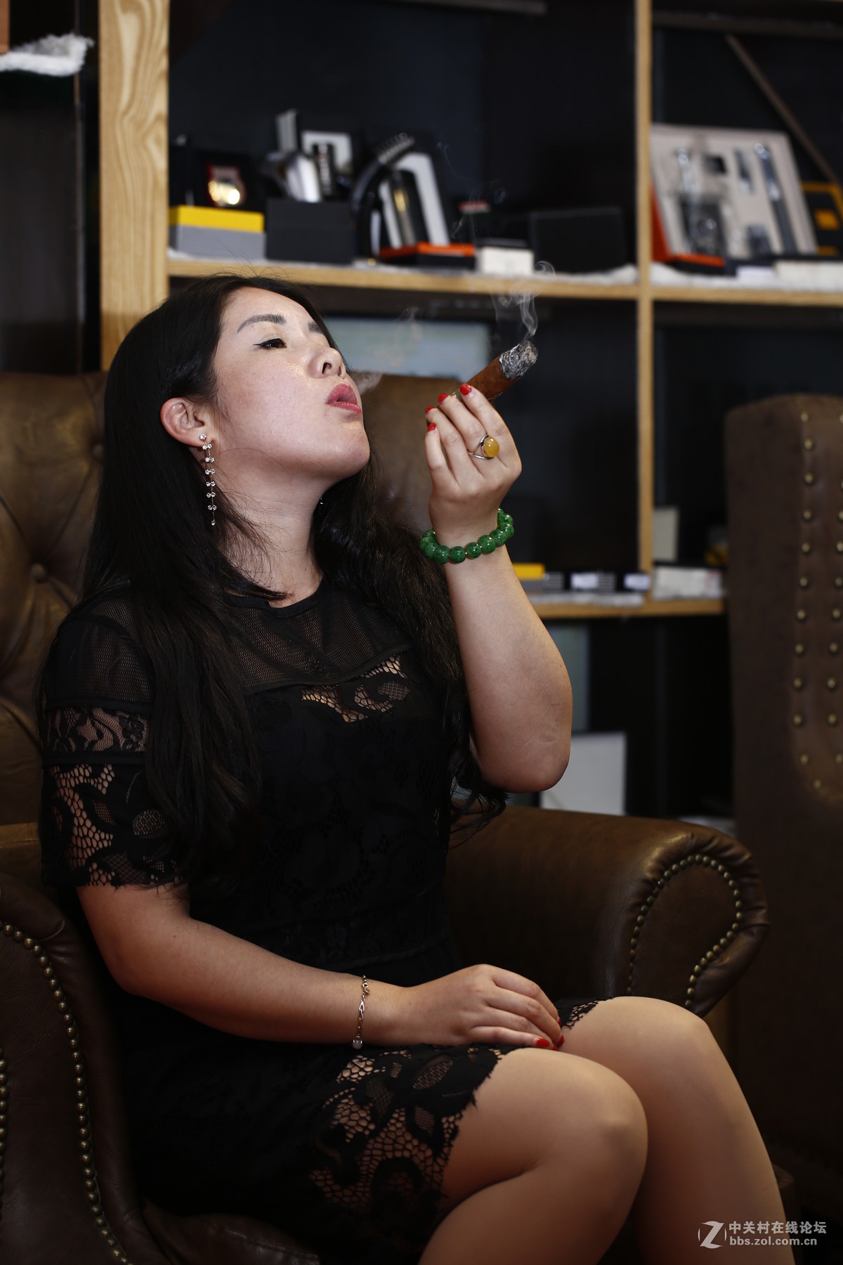觅雪茄，魅力女人味！