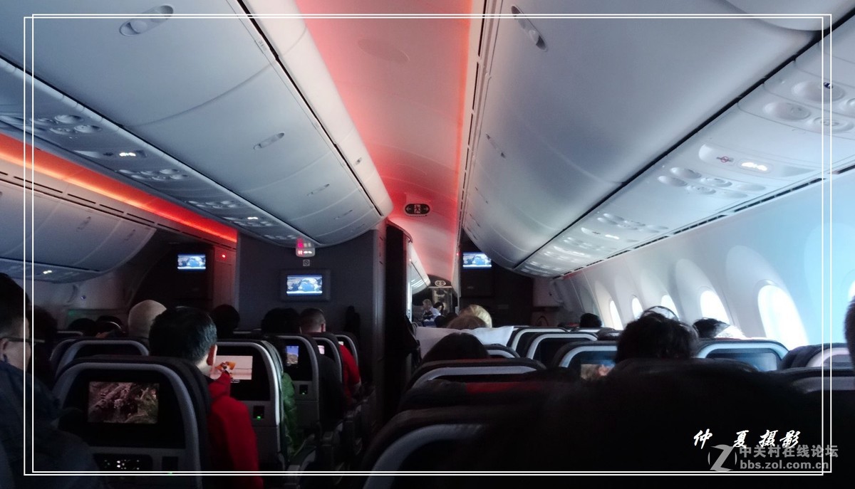 向米国出发，飞越美丽的阿拉斯加雪山。