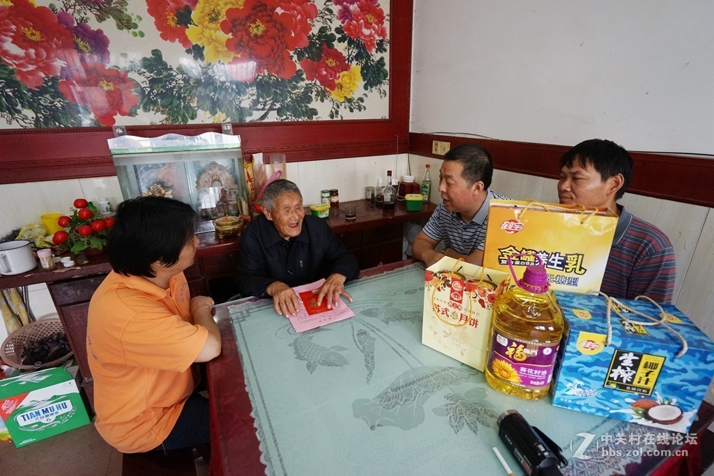 尉问时代英雄  和民族的脊梁抗战老兵们