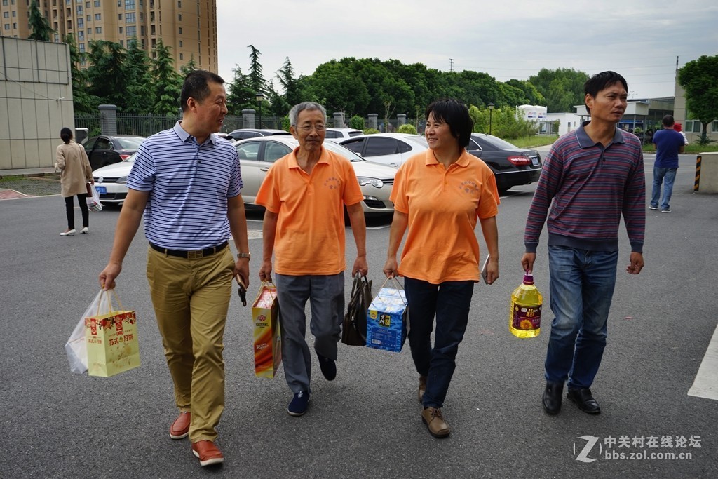 尉问时代英雄  和民族的脊梁抗战老兵们