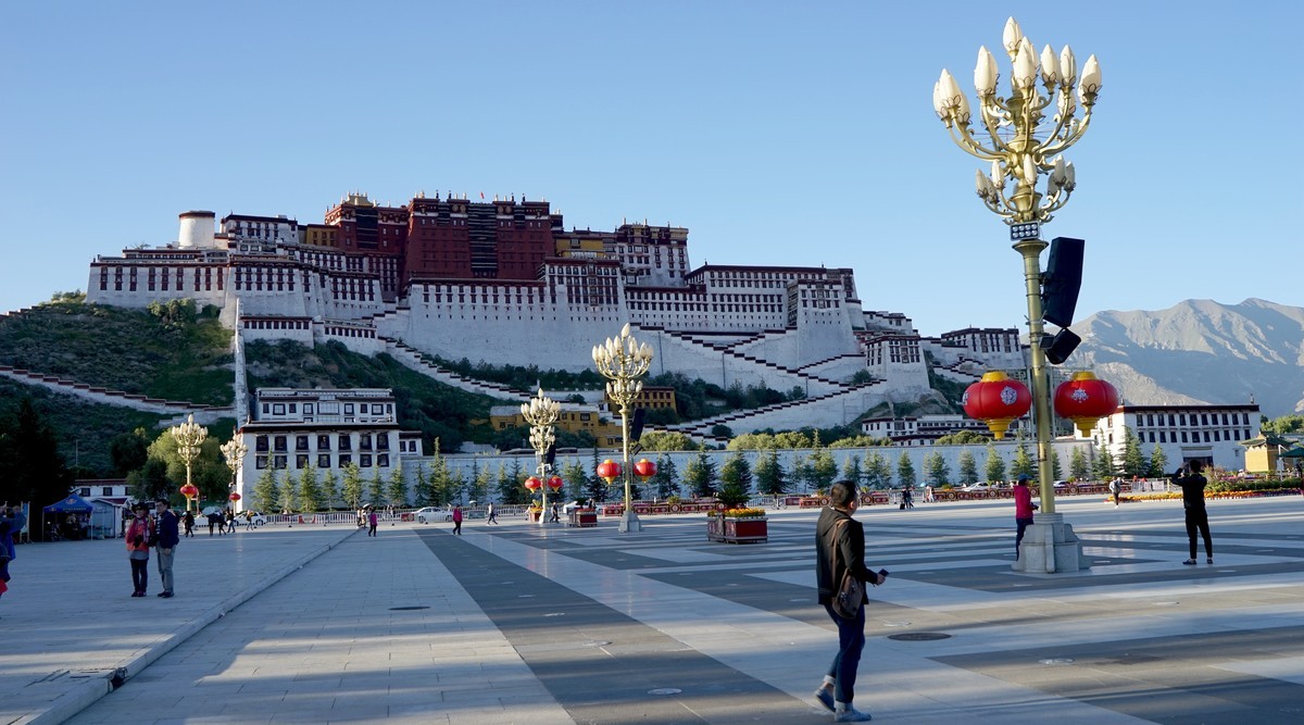 拉萨河畔（西藏行二）