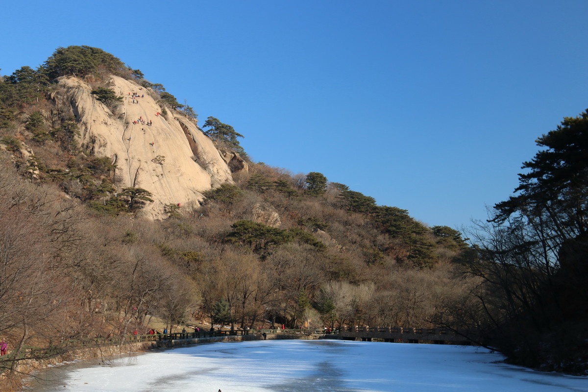 佳能70D+EF 16-35mm f/4L IS USM拍辽宁鞍山千山风光