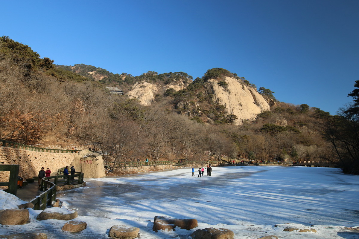 佳能70D+EF 16-35mm f/4L IS USM拍辽宁鞍山千山风光