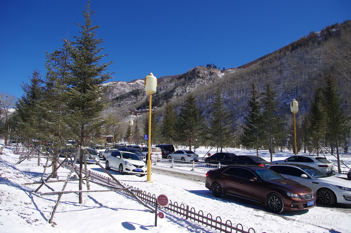 藍天白雪陽光五臺山