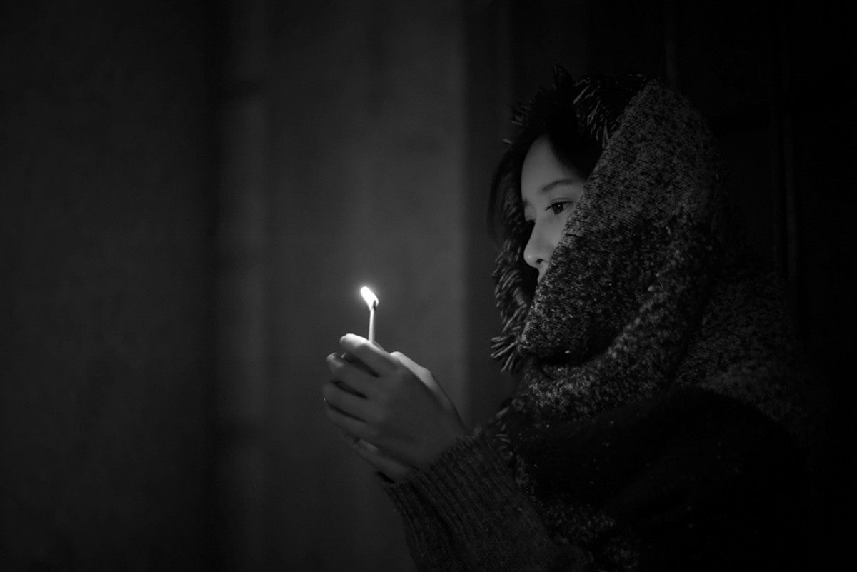 ［卖火柴的女孩］－模特／丽娜