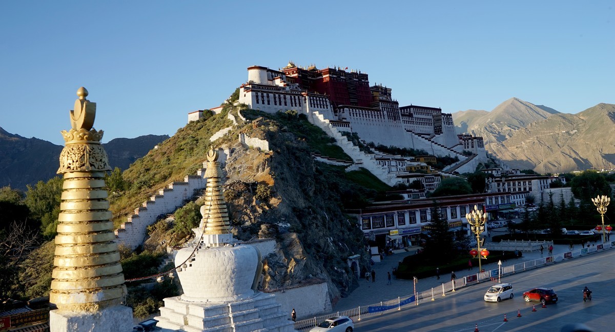 拉萨河畔（西藏行二）