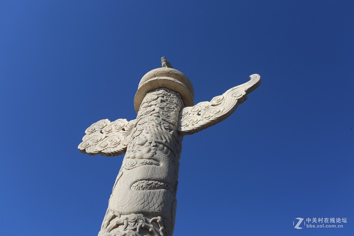 华表与五星红旗