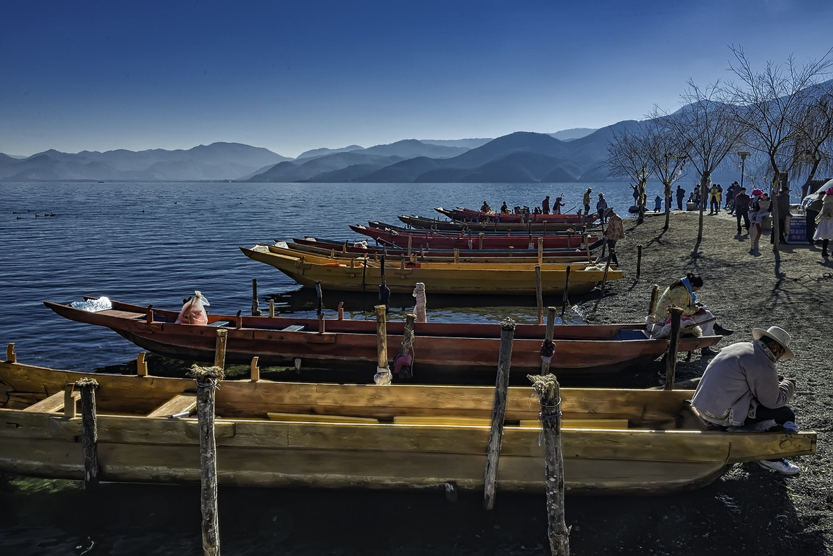 环行泸沽湖 （3）