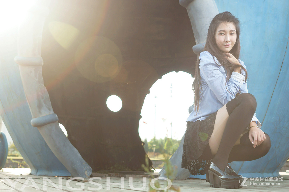 姐姐太美了！面对拍的虚了的照片，举起了巨石！汗