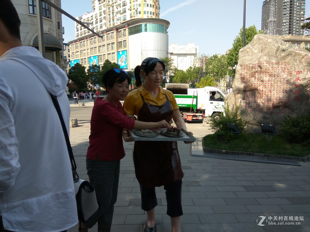 #五一随手拍活动#+武汉吉庆街随手拍