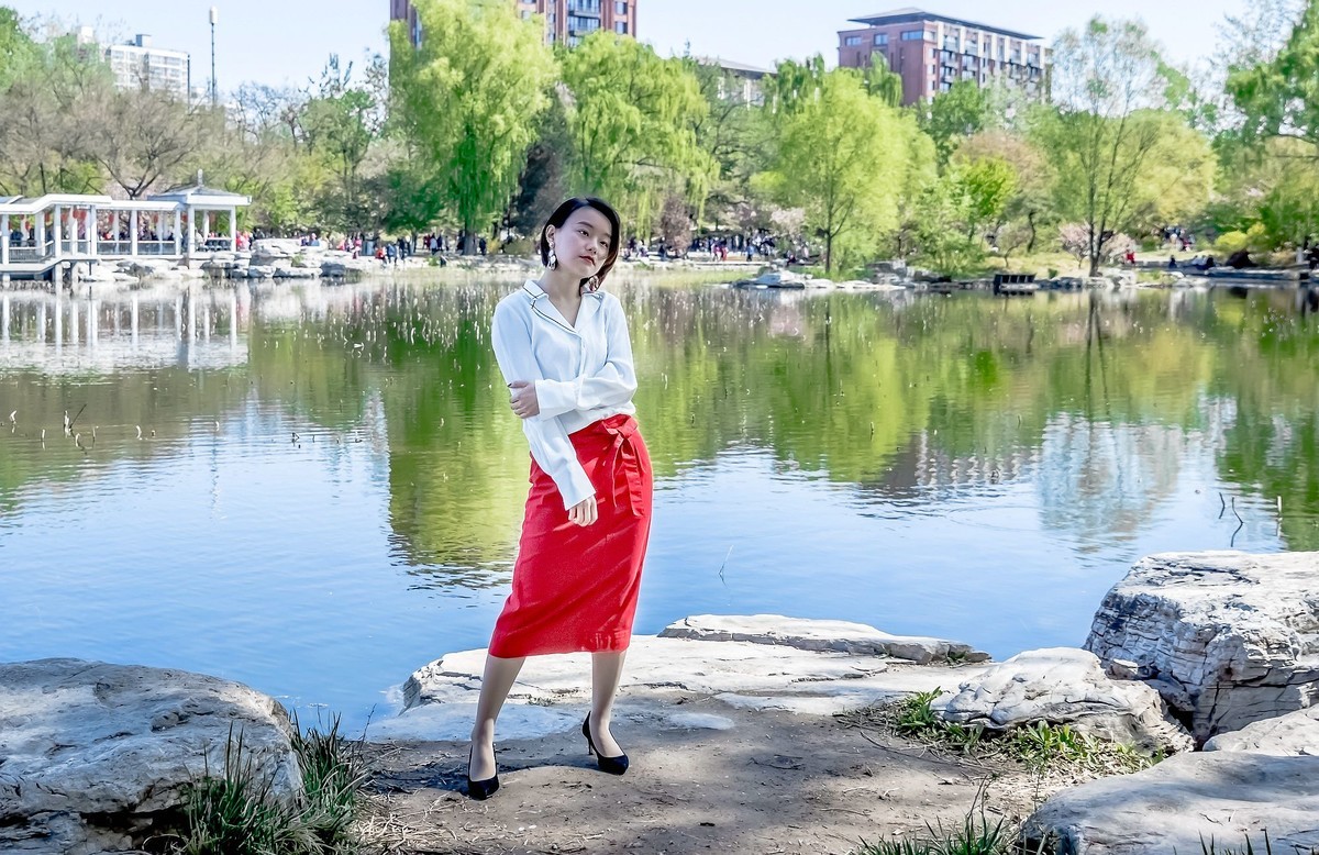 “两面派”
