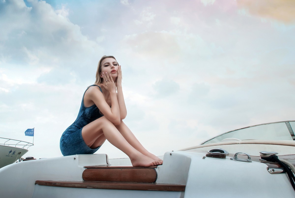 意桥游艇会外拍