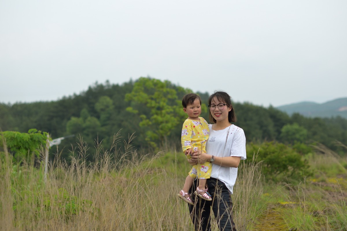 郊拍“小卖萌”