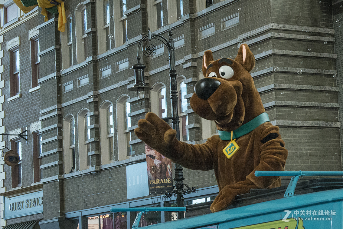 华纳电影世界动物明星大游行