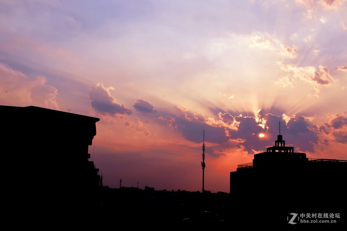 佛光普照...普度众生......