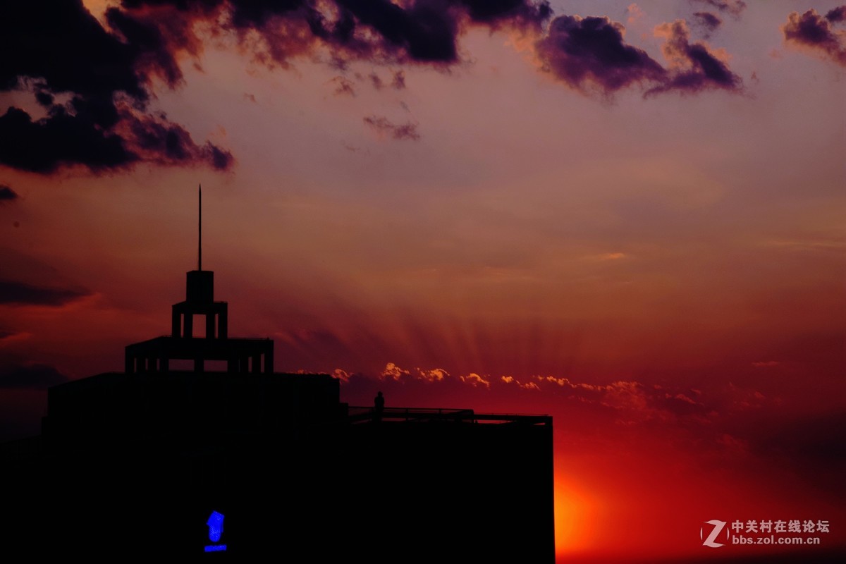 佛光普照...普度众生......