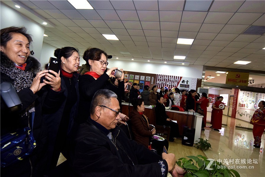 2019社区联谊会吸引老百姓参与