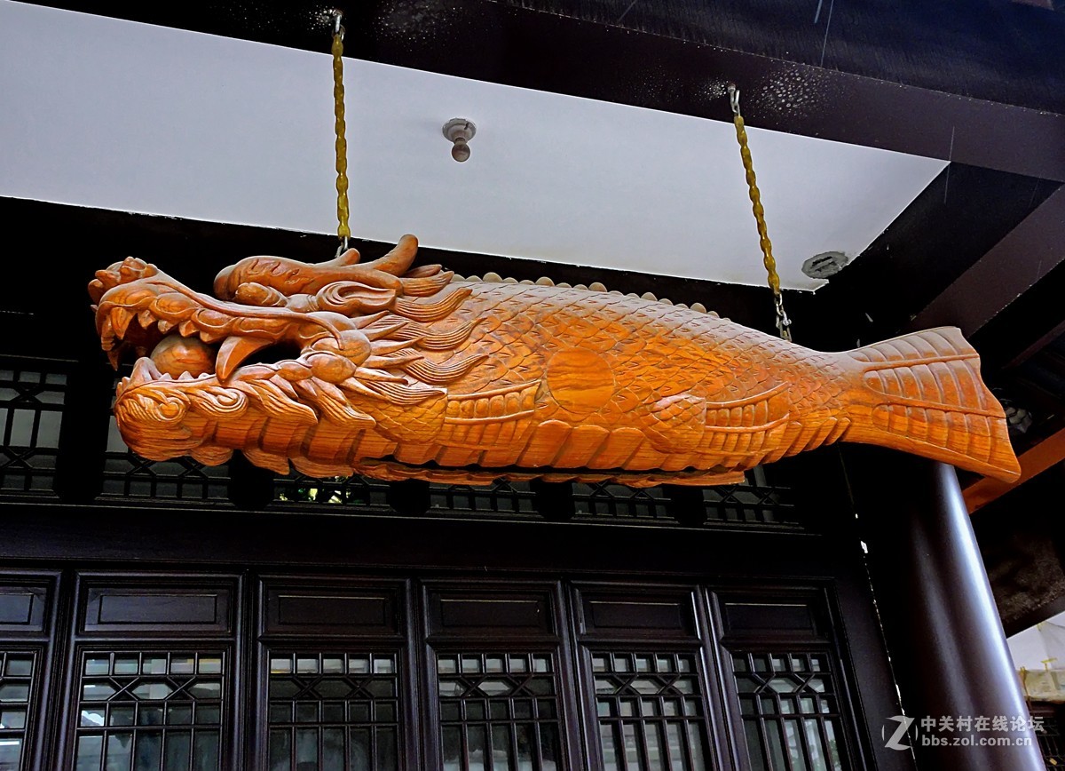 十五和家人长寿禅寺上香