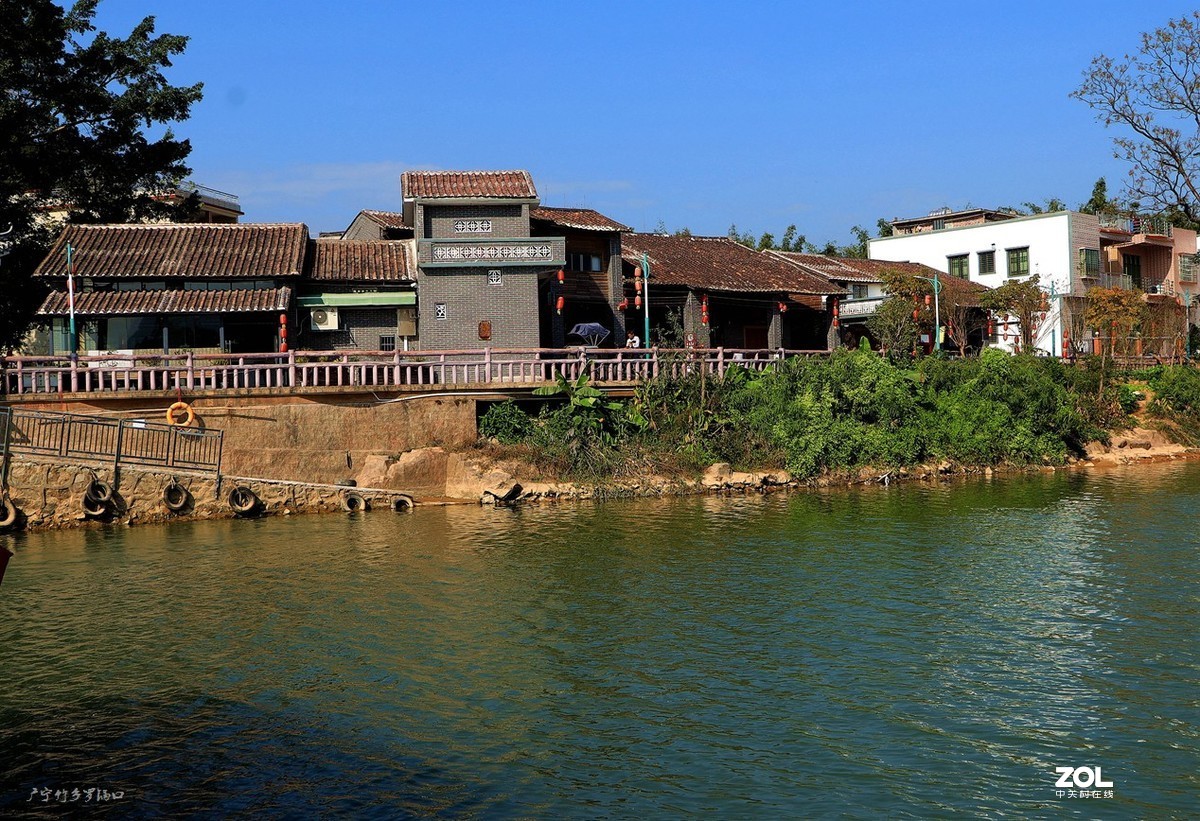 广东肇庆新农村示范村广宁罗锅口老街2