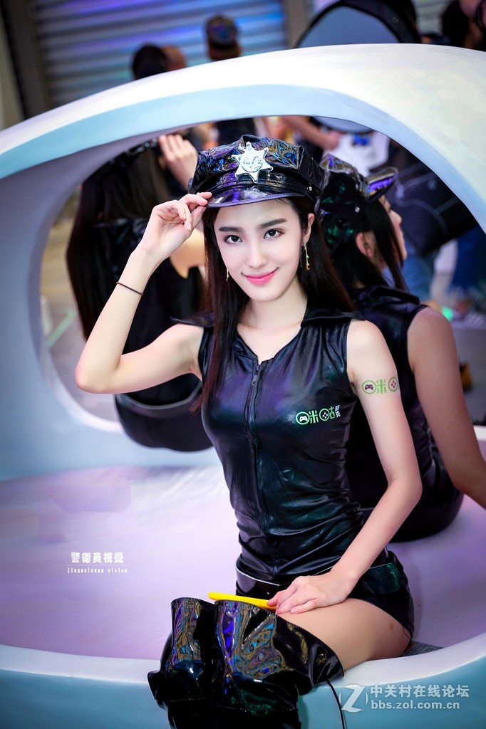 #2016ChinaJoy摄影比赛#+女警风范