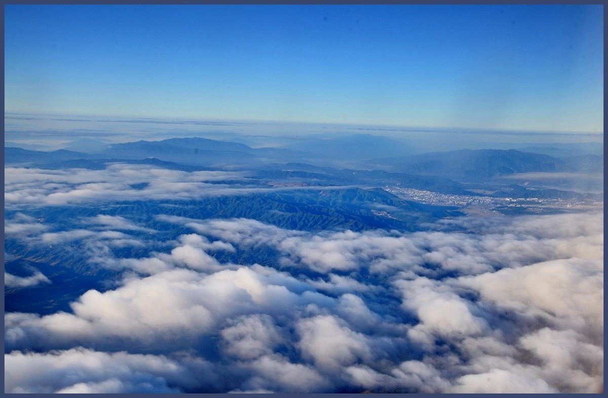 航班上拍摄大地山川