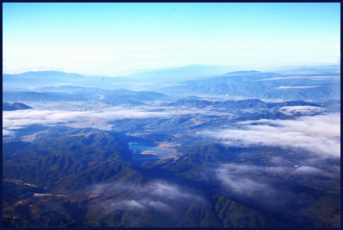 航班上拍摄大地山川