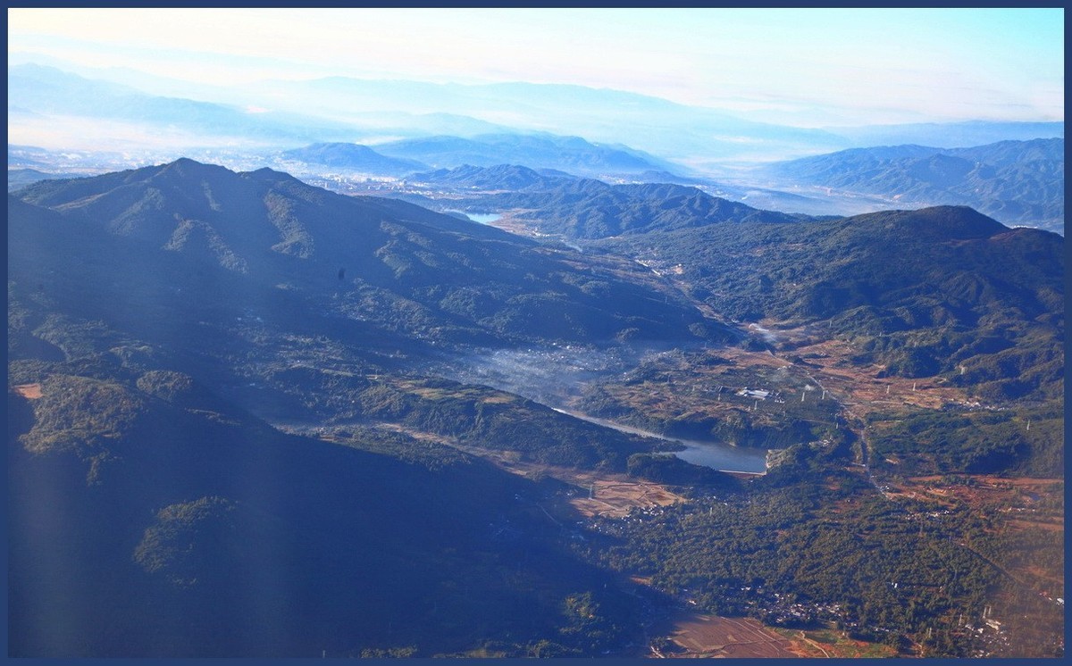 航班上拍摄大地山川