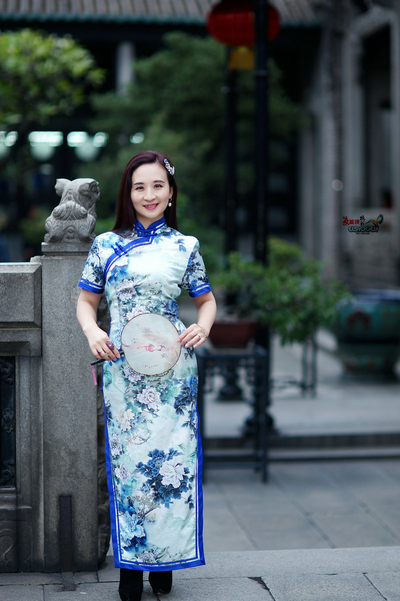 陈家祠之旗袍淑女闪亮