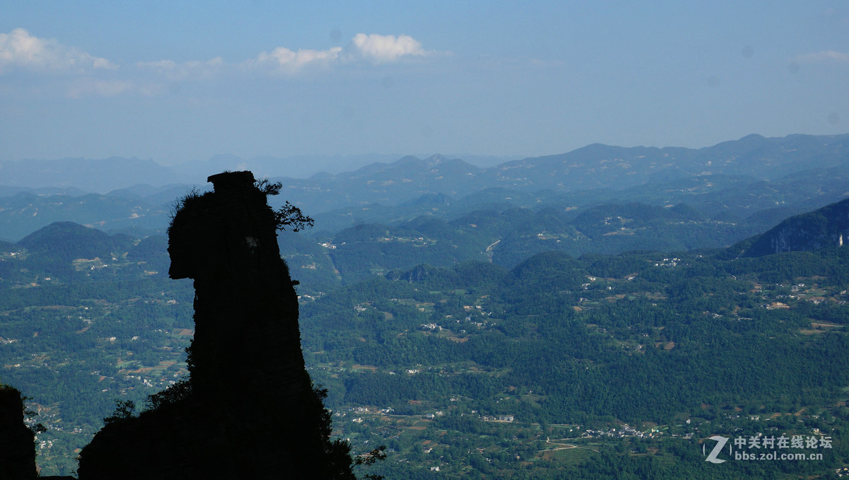 湖北恩施黄鹤桥峰林（野三峡）