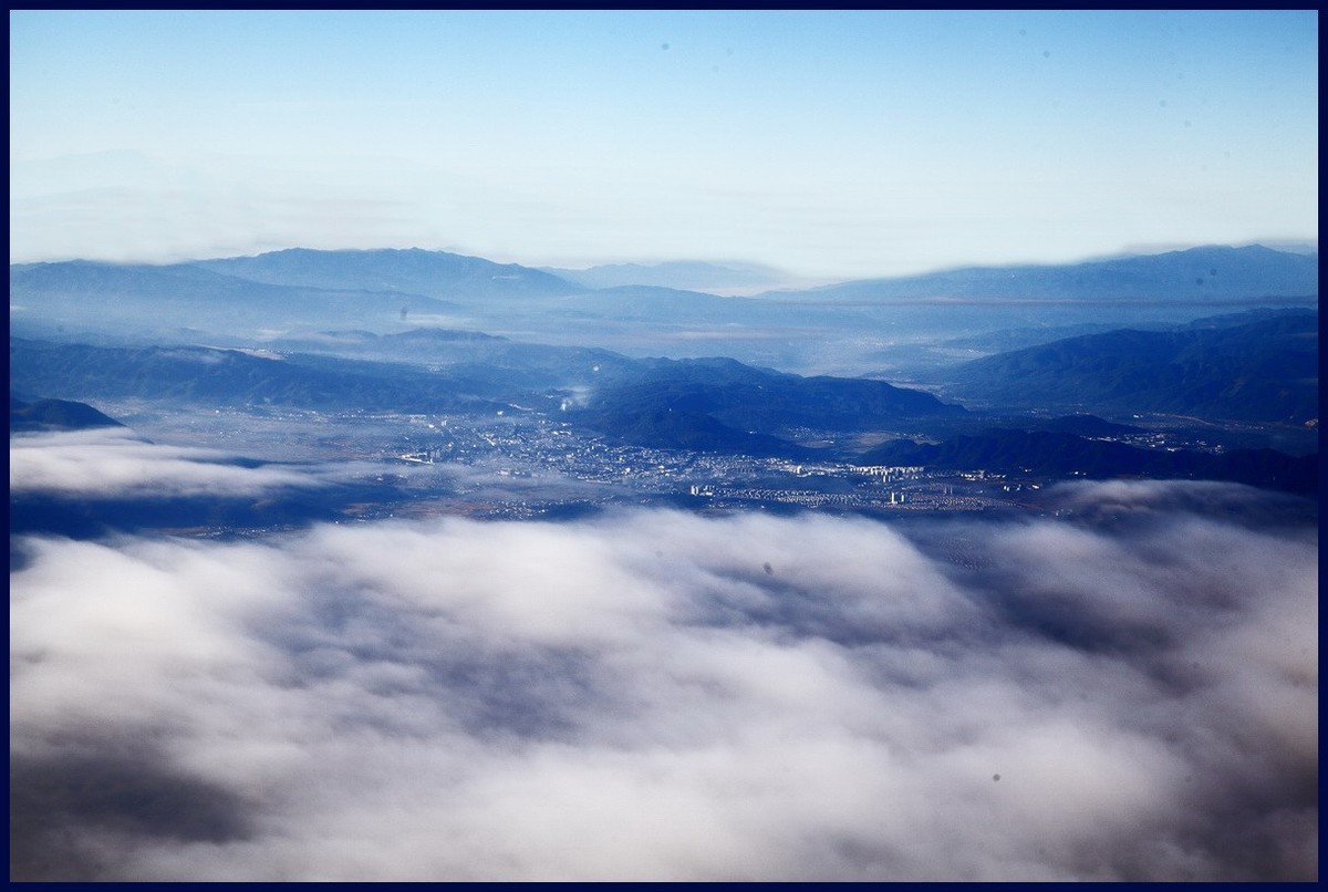 航班上拍摄大地山川