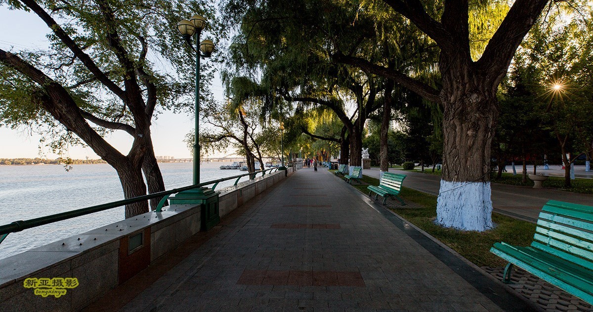 #佳能月赛-行走的印记#  哈尔滨之旅---美丽的松花江畔