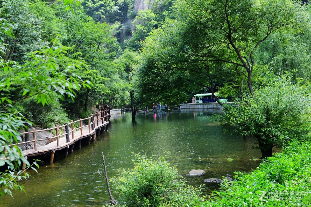 栾川天河大峡谷自然风光剪影（2）溪水长流