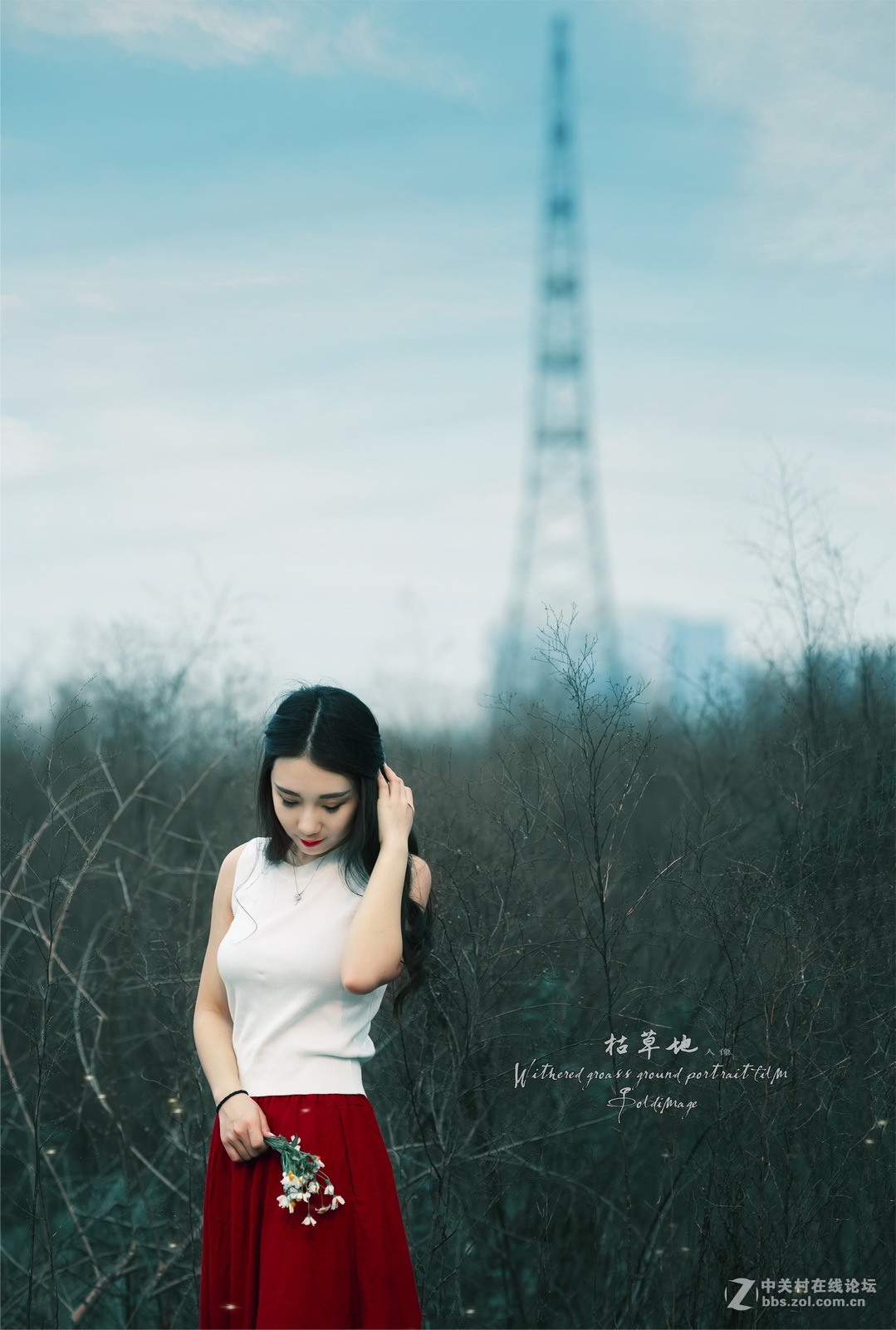 卡尔·蔡司Planar T* 135mm f/2 ZE {枯草地...人像}