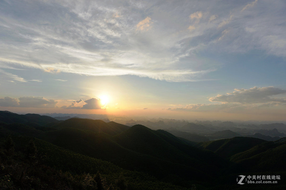 六怀山上观夕阳…………1