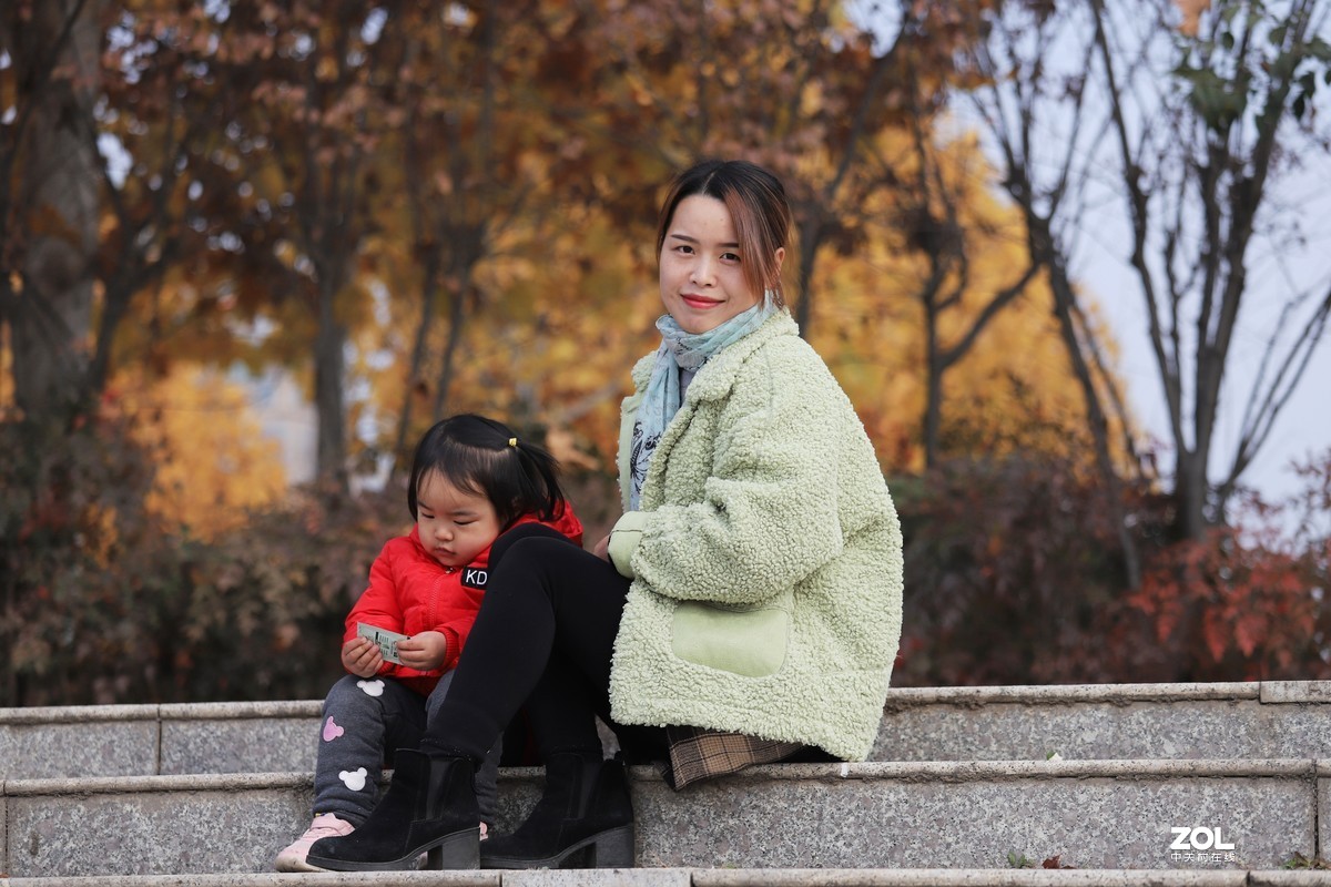 新入70-200爱死小小白，人像测试，给各位参考