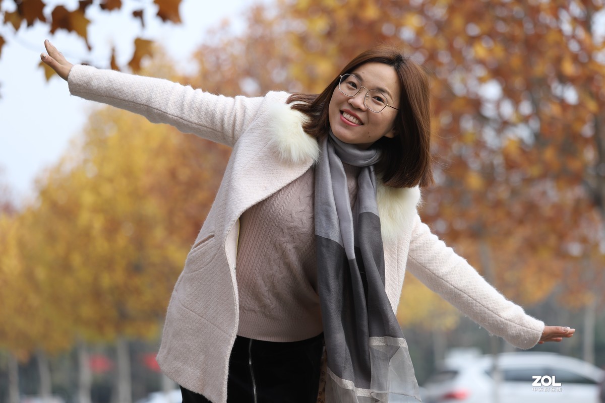 新入70-200爱死小小白，人像测试，给各位参考