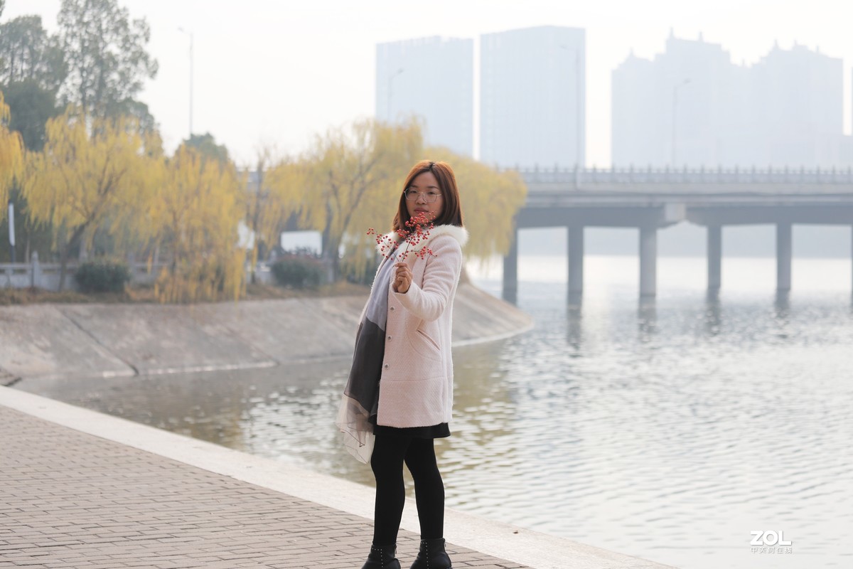 新入70-200爱死小小白，人像测试，给各位参考