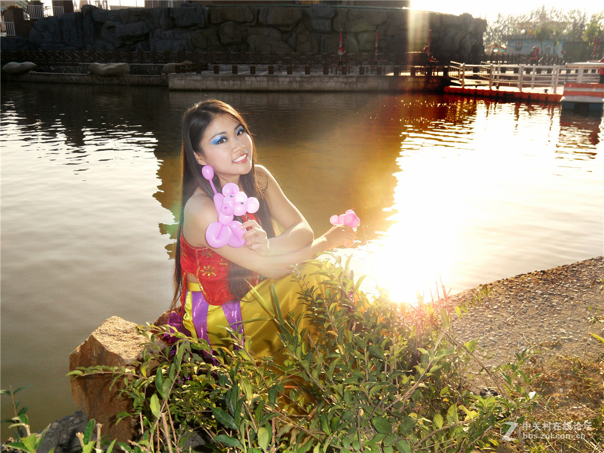 逆光美女（星空体育平台卡片机）