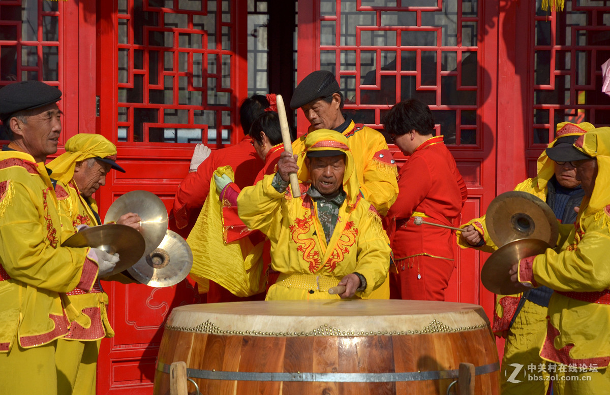 民俗表演扭秧歌   6