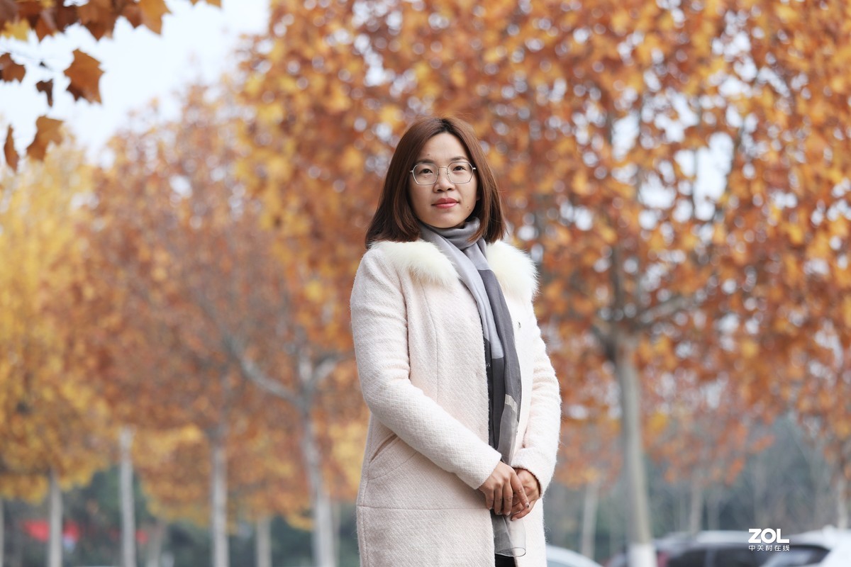 新入70-200爱死小小白，人像测试，给各位参考